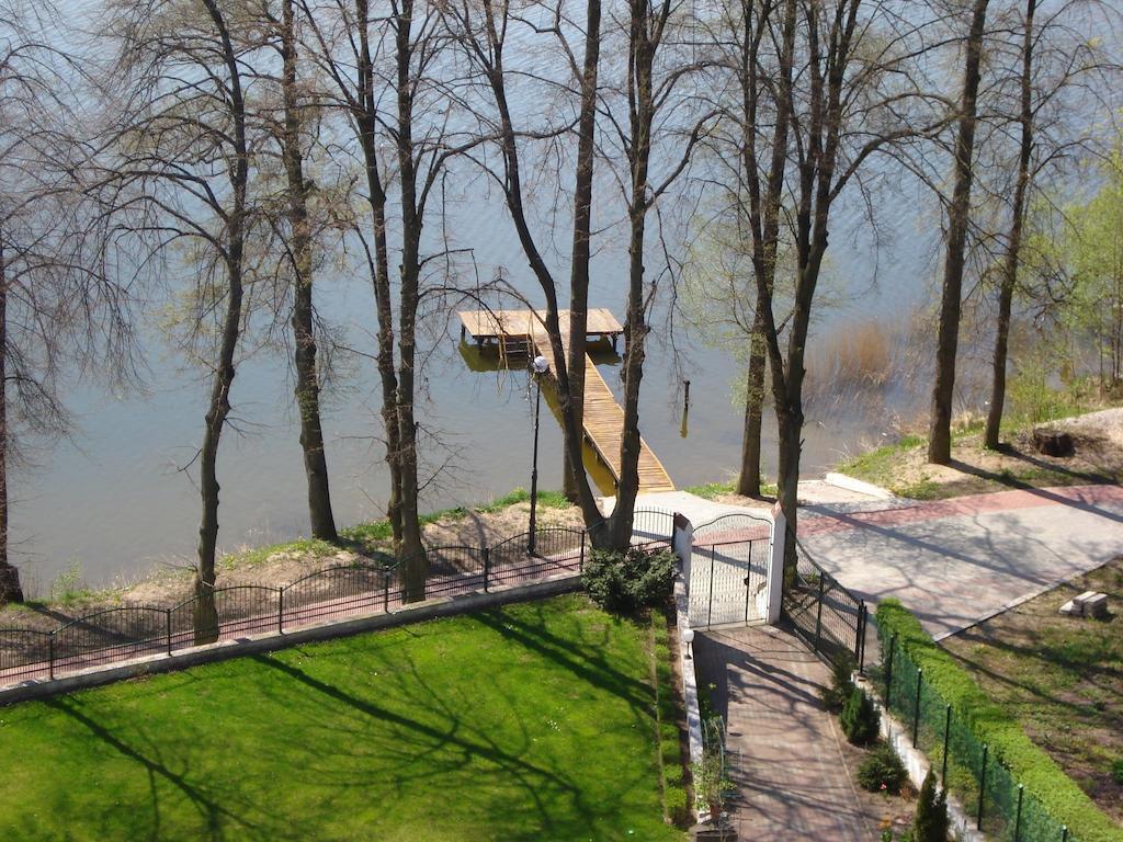 Eva Hotel Мронгово Екстериор снимка
